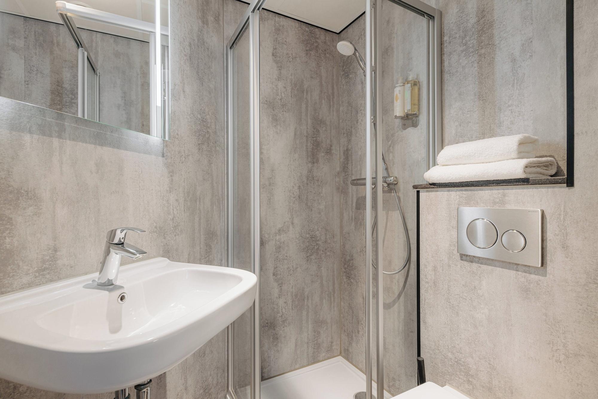 Equipamiento de Habitación Leonardo Hotel Amsterdam Leidse Square