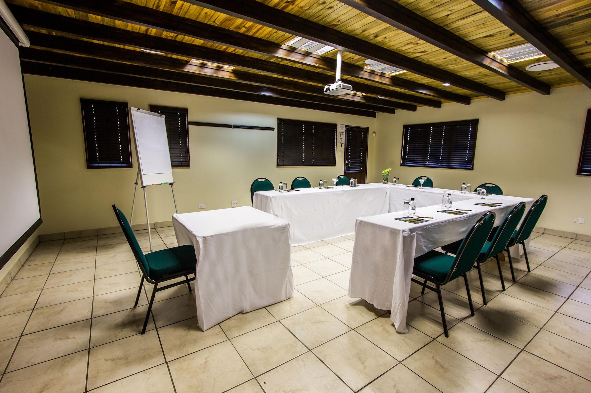 Sala de Reuniones Imvubu Lodge