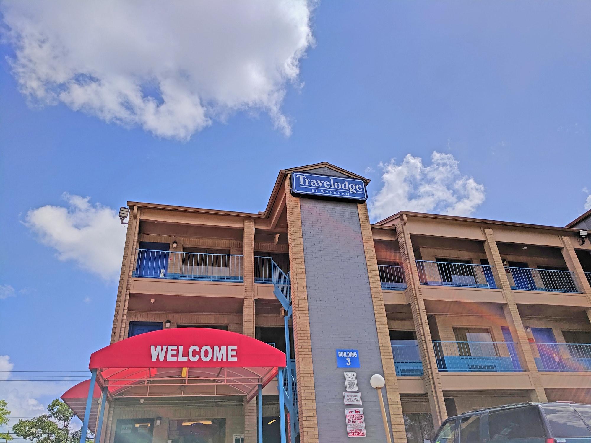 Vista Exterior Travelodge by Wyndham Houston Hobby Airport