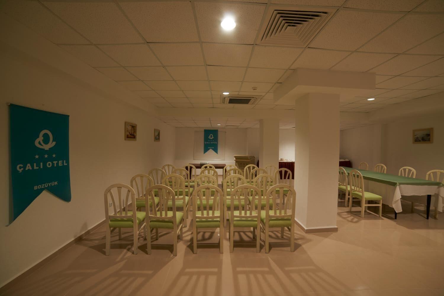 Sala de Reuniones Cali Hotel