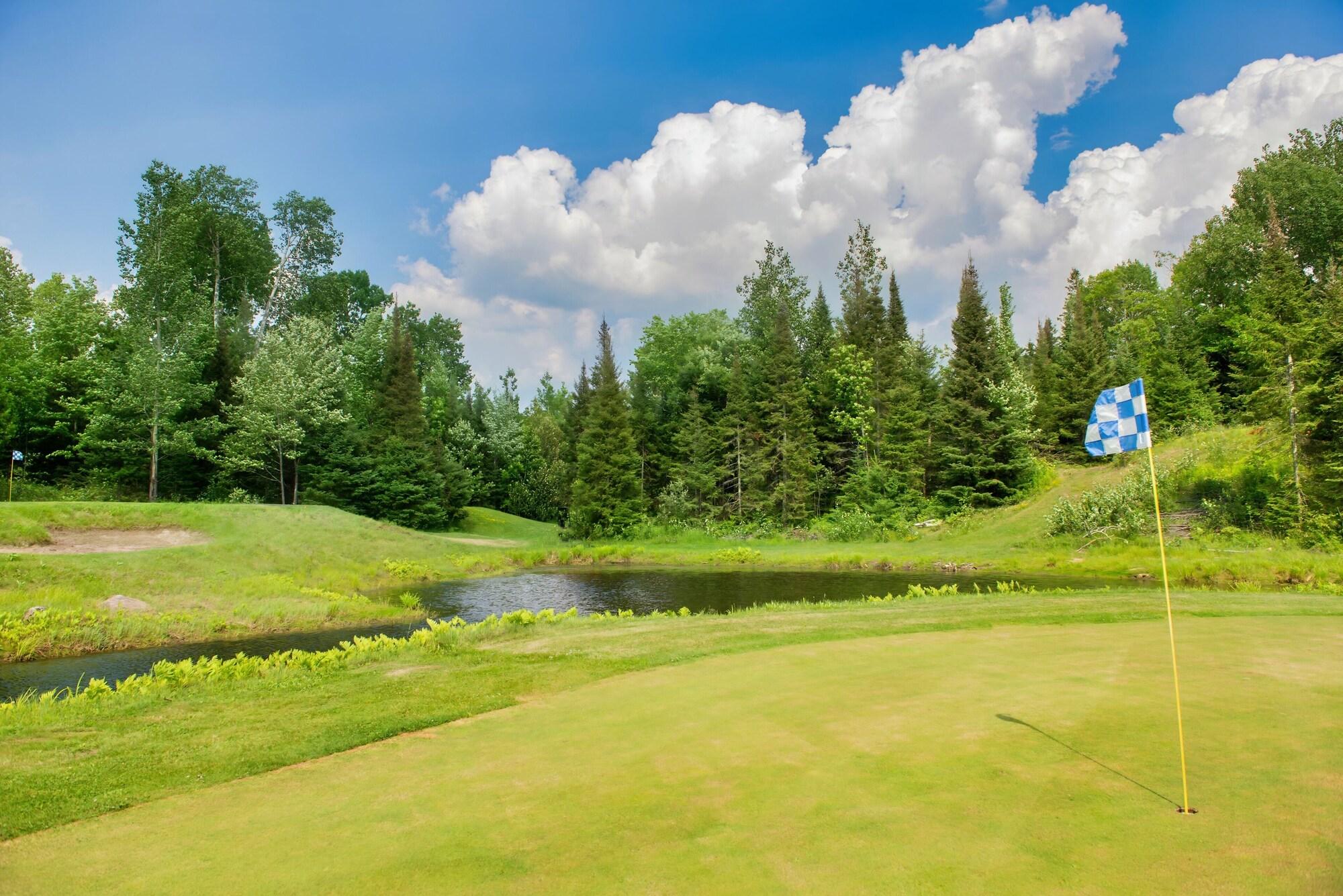 Campo de Golf Terrace Suites