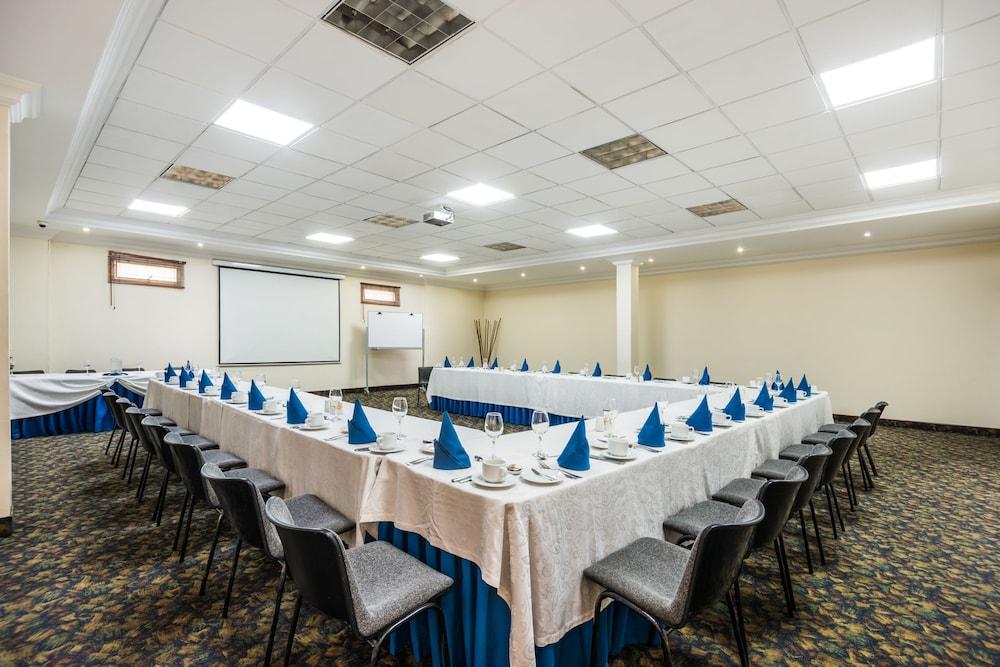 Hotel Hotel Dann Avenida 19