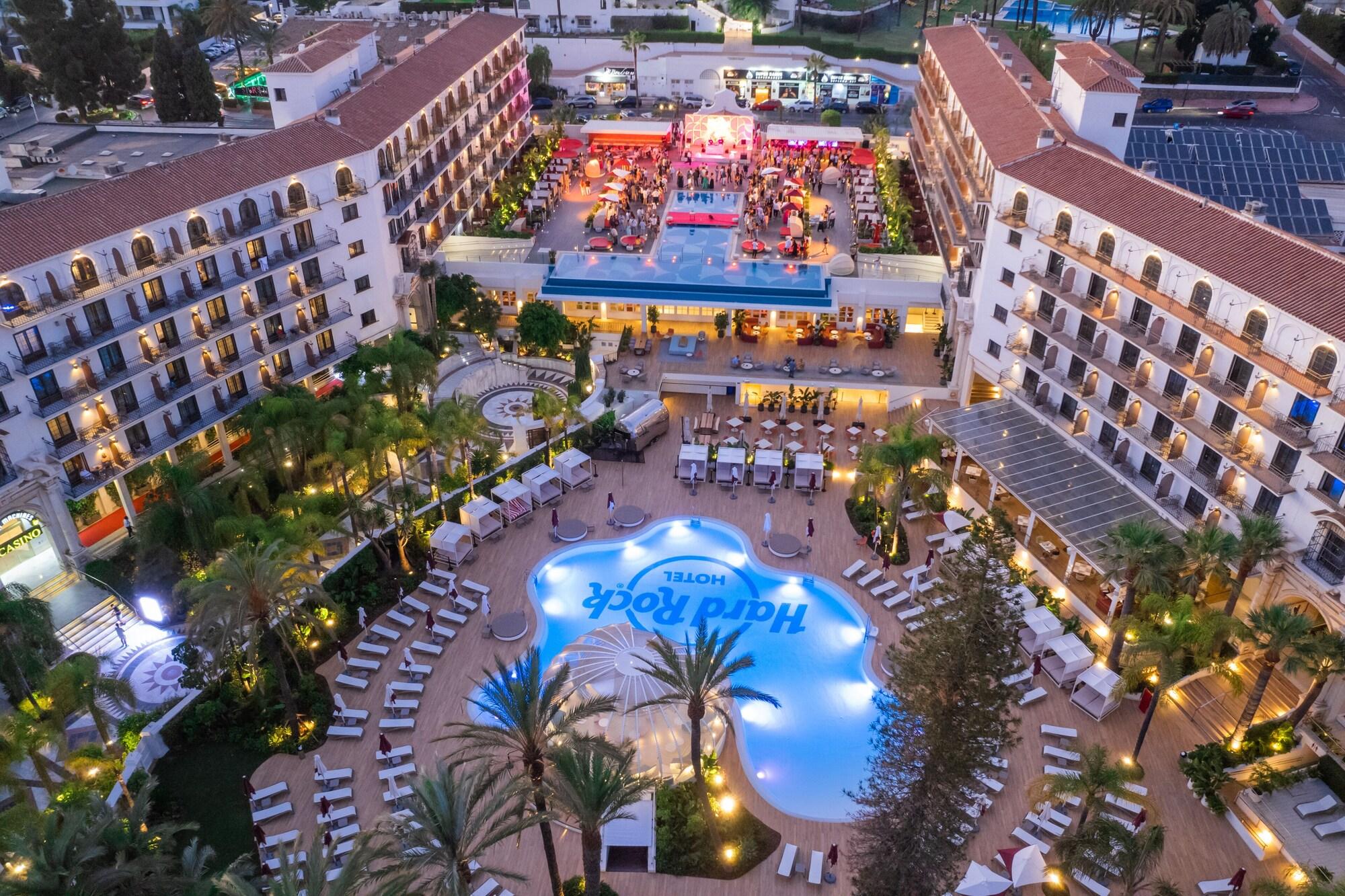Vista Exterior Hard Rock Hotel Marbella – Puerto Banús