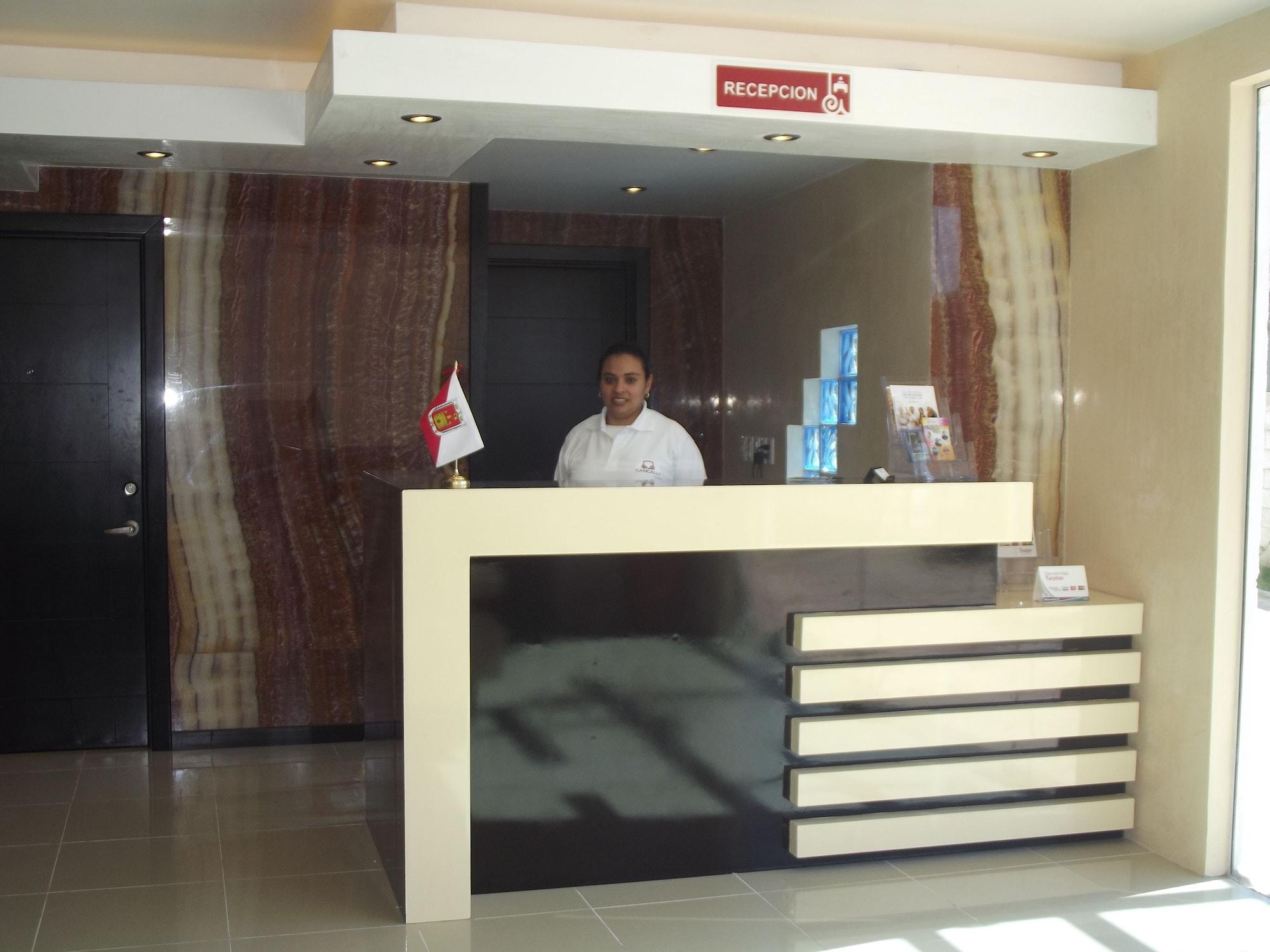 Vista Lobby HOTEL CANCALLI