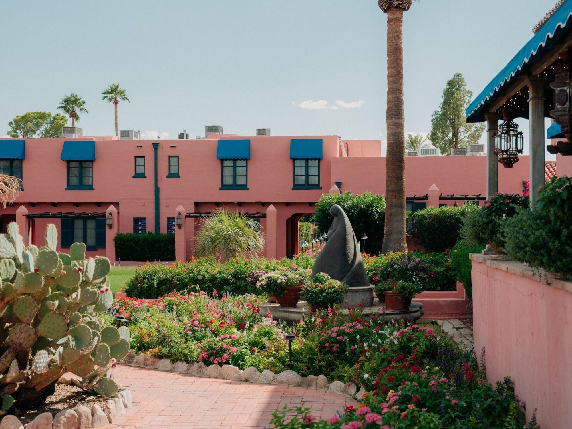 Vista Exterior Arizona Inn