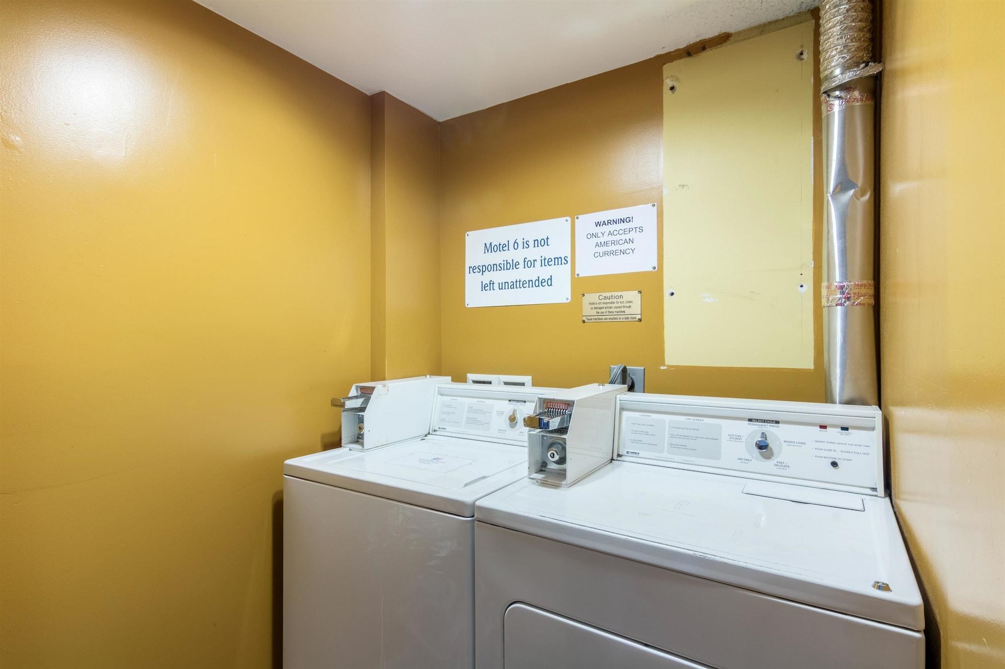 Instalaciones Recreativas Motel 6 Eau Claire, WI