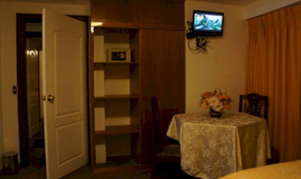 Set de Habitación Hotel Cordelius