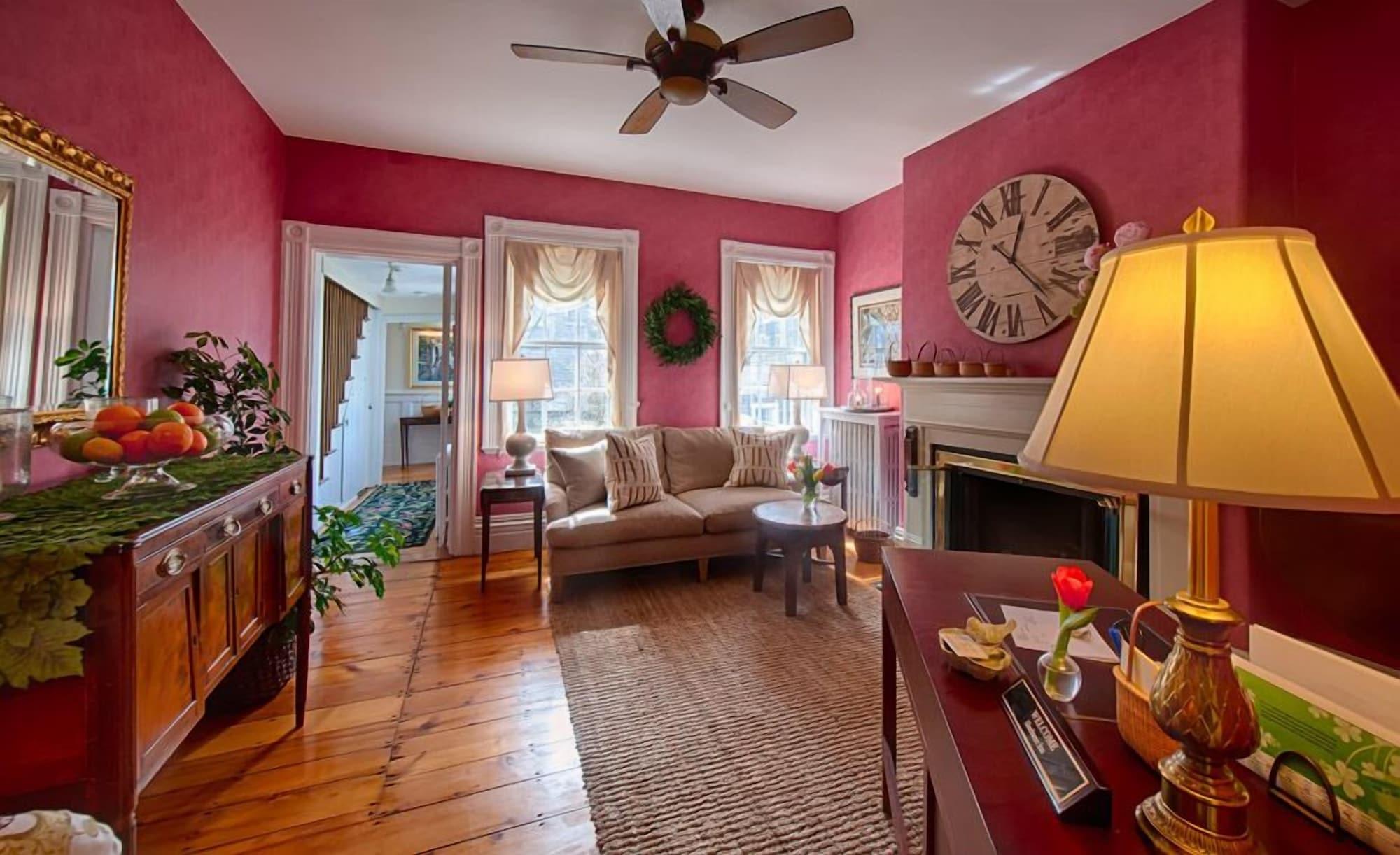 Comodidades del Alojamiento Sherburne Inn