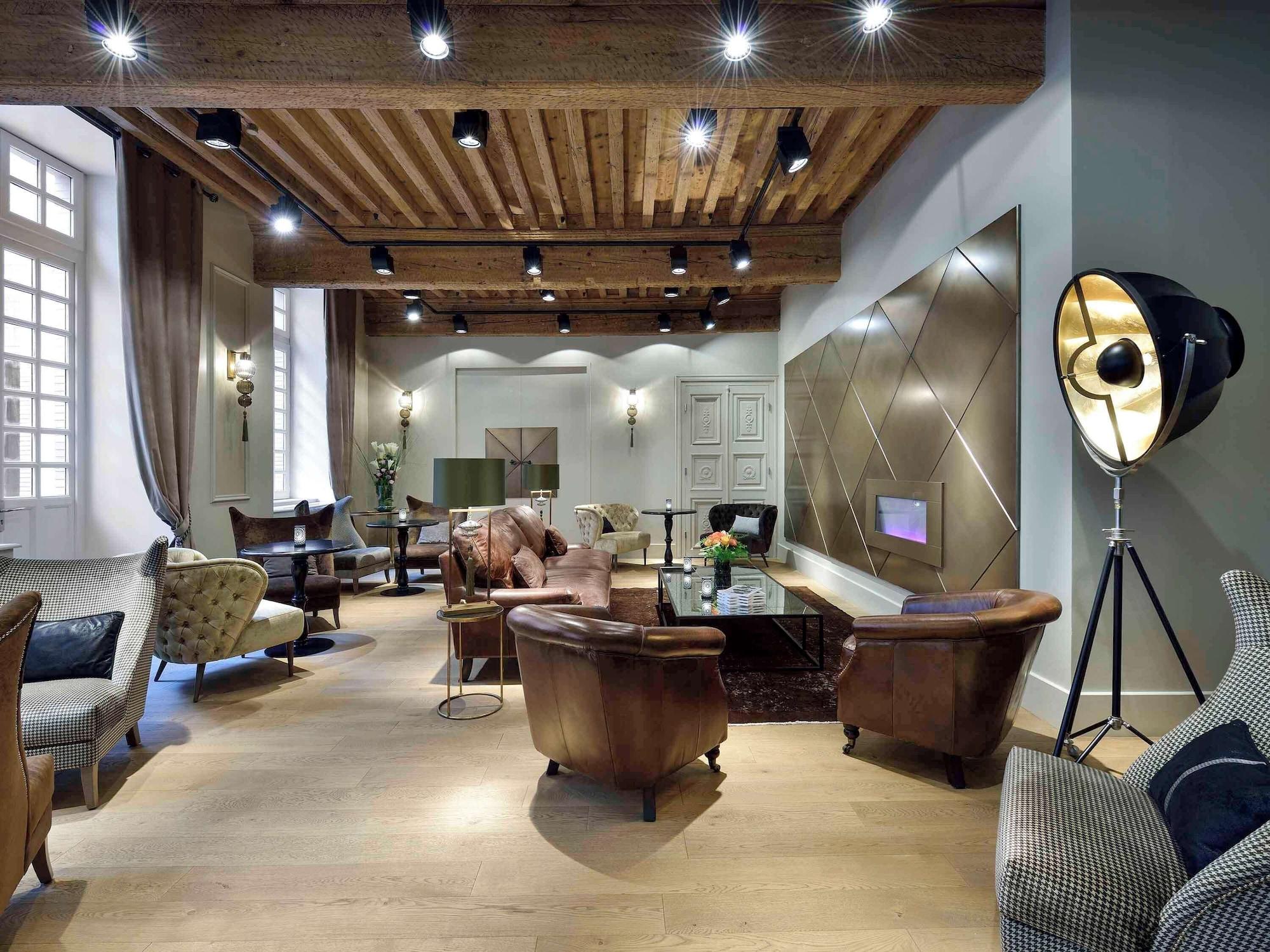 Bar/Salón La Cour des Consuls Hotel & Spa Toulouse - MGallery Collection
