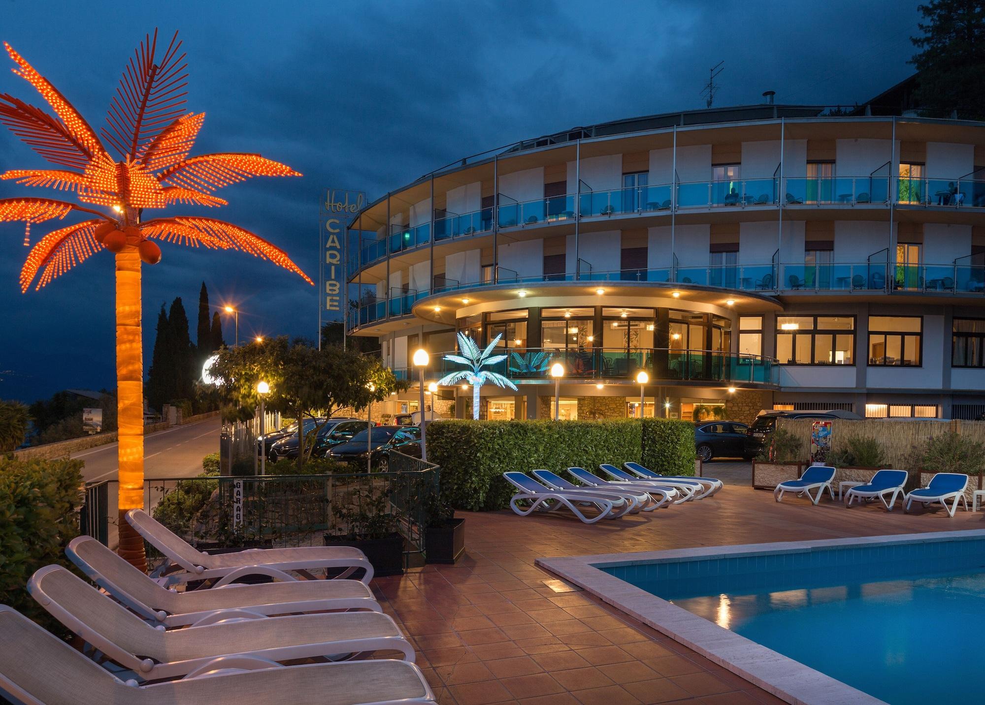 Vista Exterior Hotel Caribe - Garda Lake Collection
