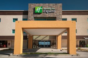 Hospedagens - Holiday Inn Express Cabo San Lucas by IHG