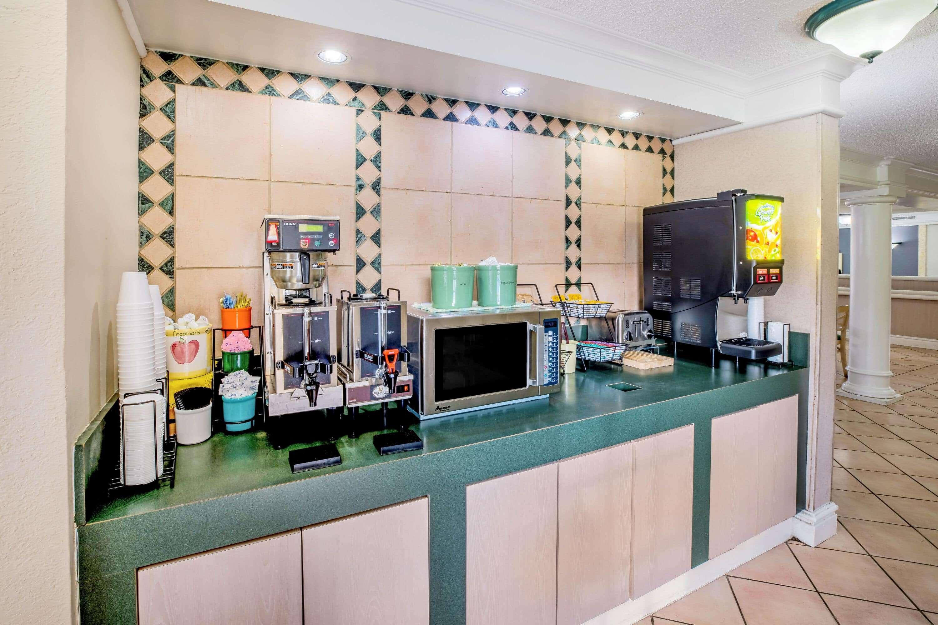 Restaurant La Quinta Inn by Wyndham Lufkin