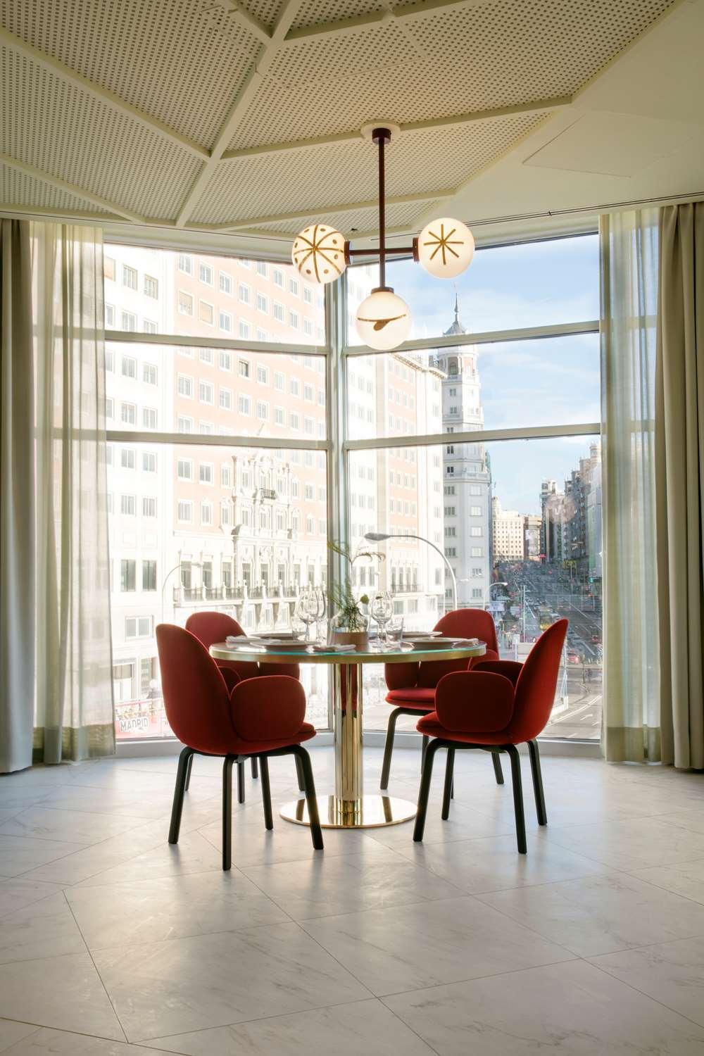 Hotel Barcelo Torre de Madrid