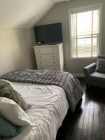 Alquiler Vacacional - Historic Newport two blocks from the water and .3 to downtown.