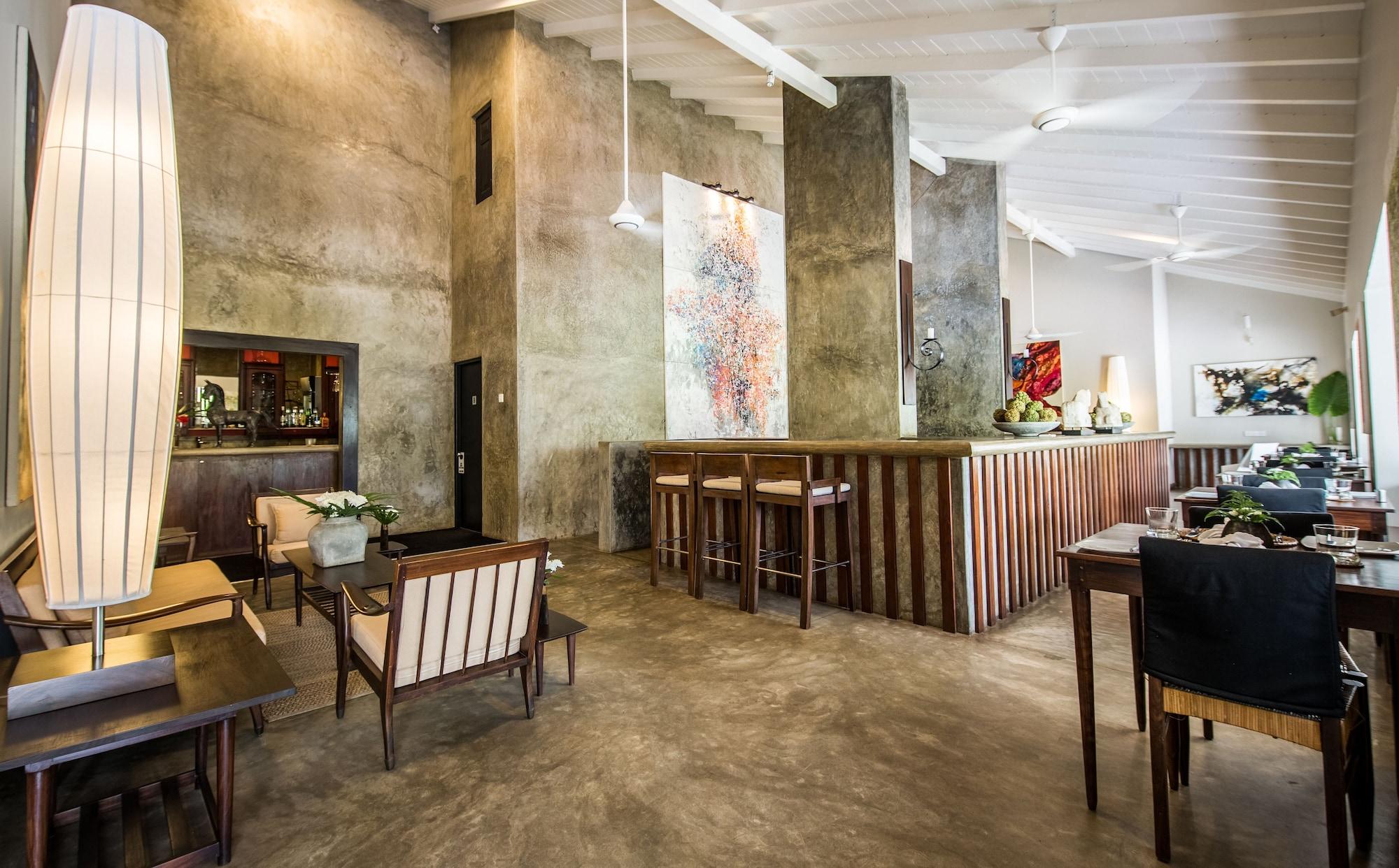 Bar/Salón Nyne Hotels Lake Lodge - Colombo