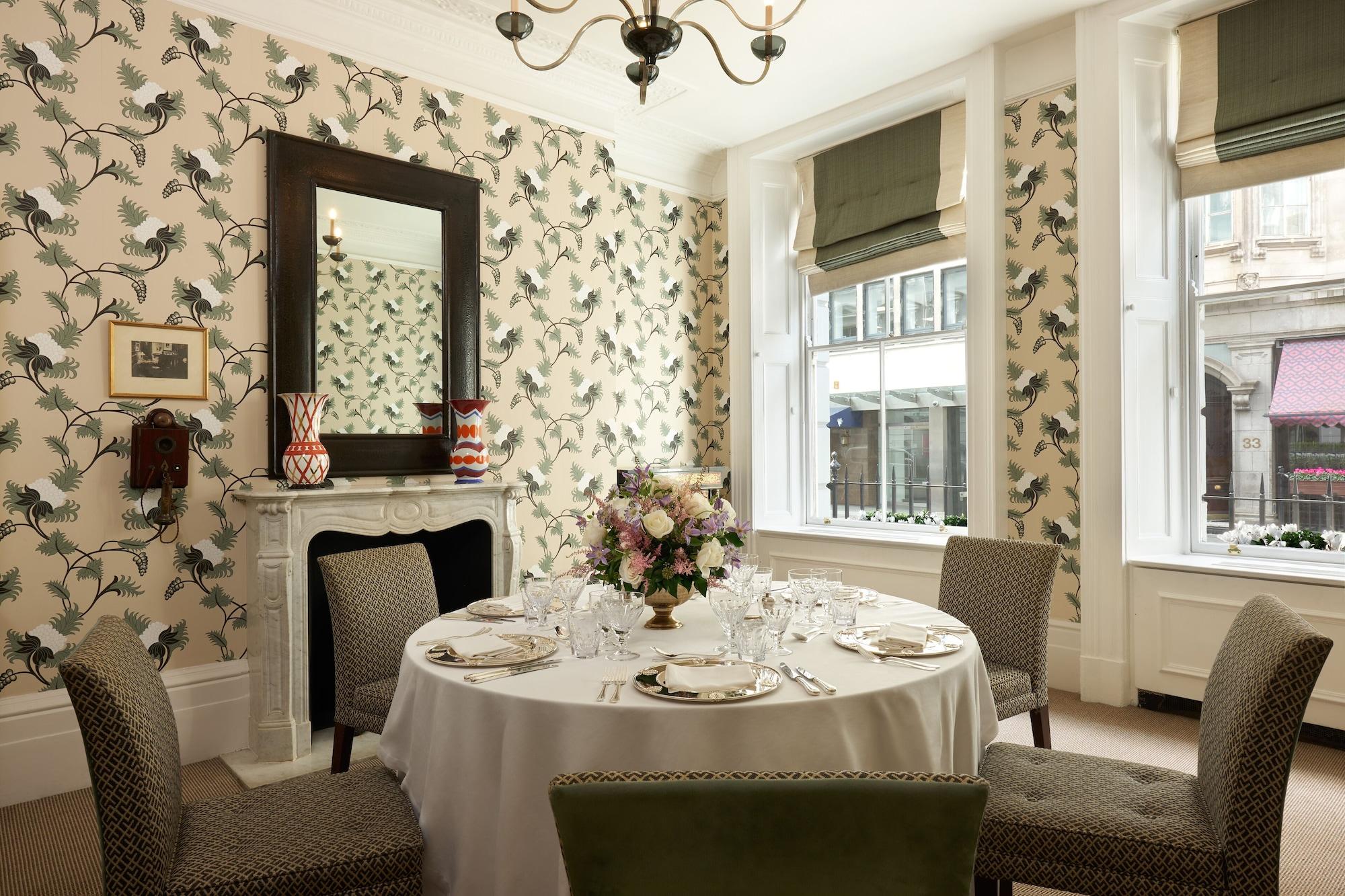 Sala de Reuniones Brown's Hotel, a Rocco Forte Hotel