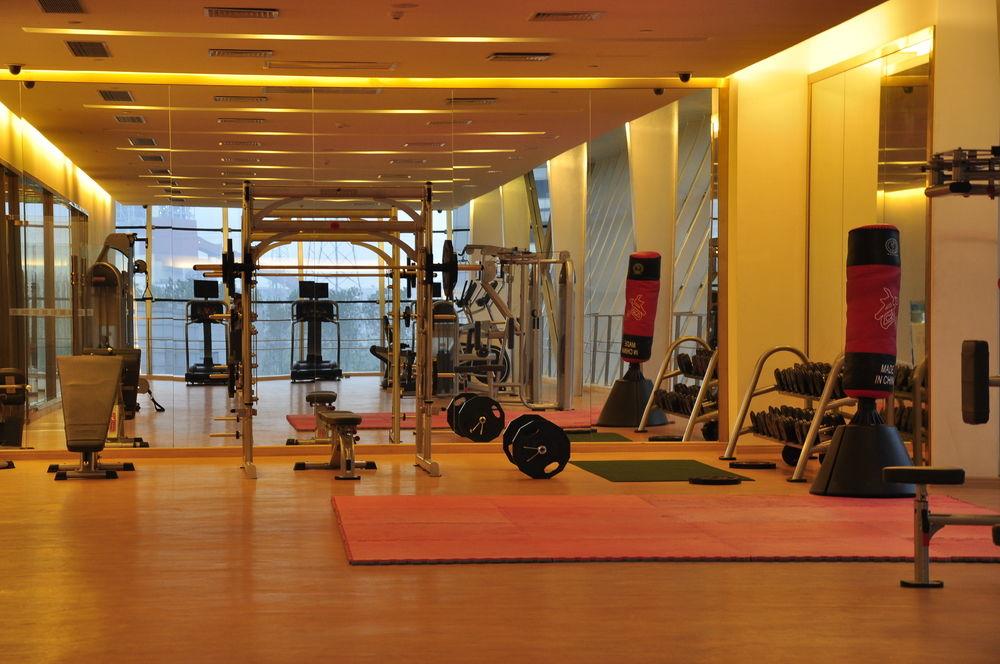 Gimnasio Regal Plaza Hotel & Residence