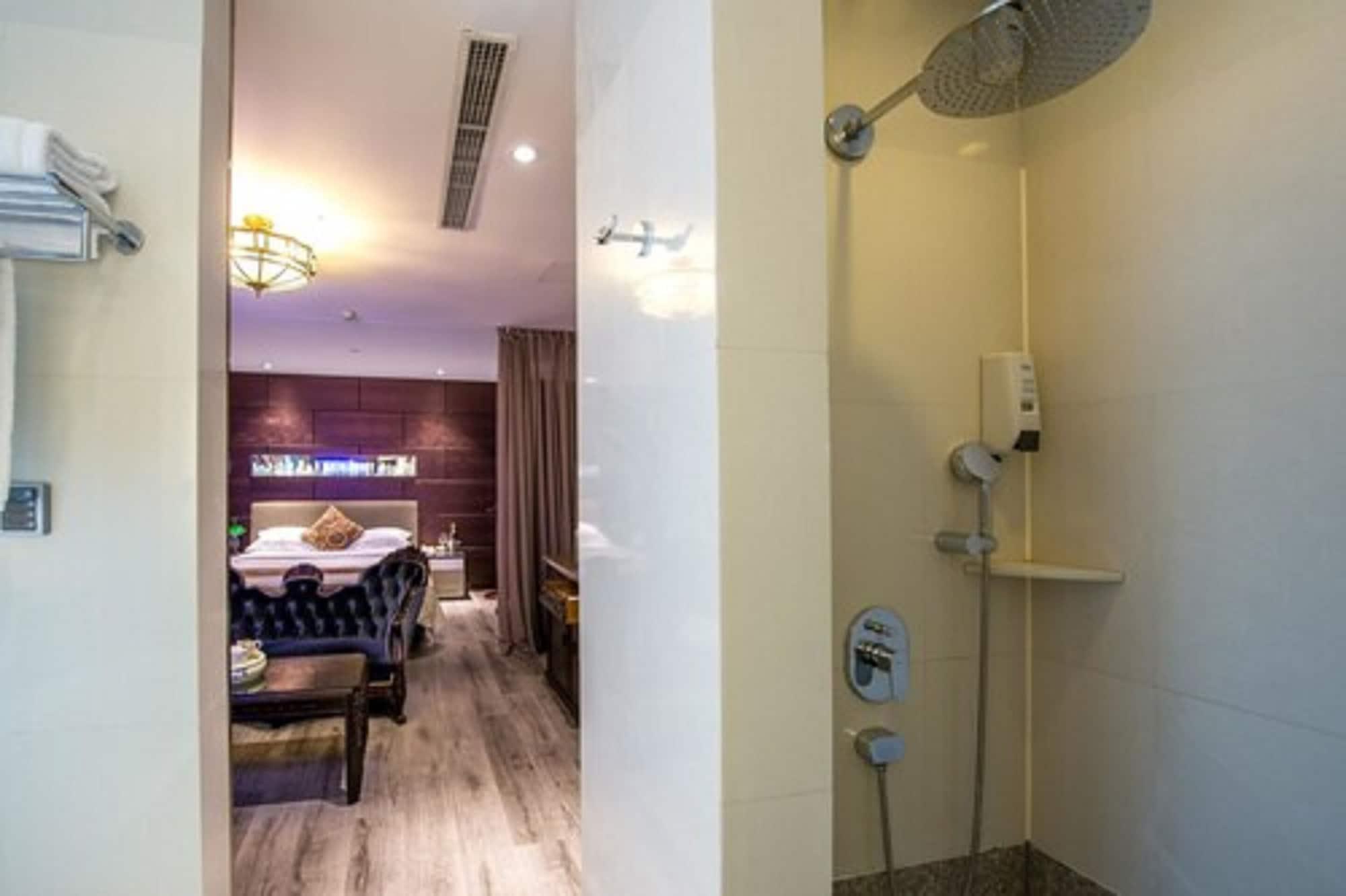 Habitación Kingtown Riverside Hotel Plaza Shanghai