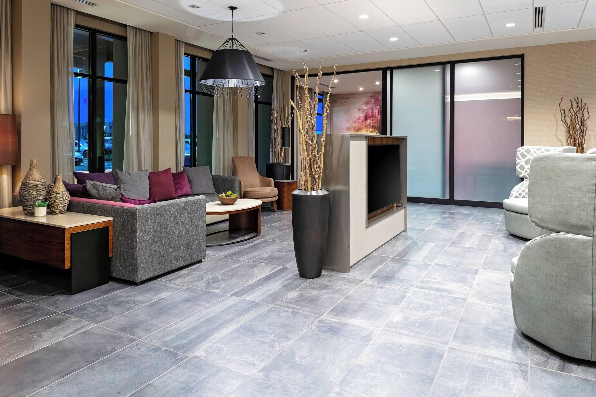 Vista Lobby Courtyard by Marriott Pasco Tri-Cities Airport