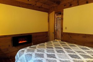 Alquiler Vacacional - Lakeside Cabin on Wyman Lake – Direct Snowmobile Trail Access in The Forks