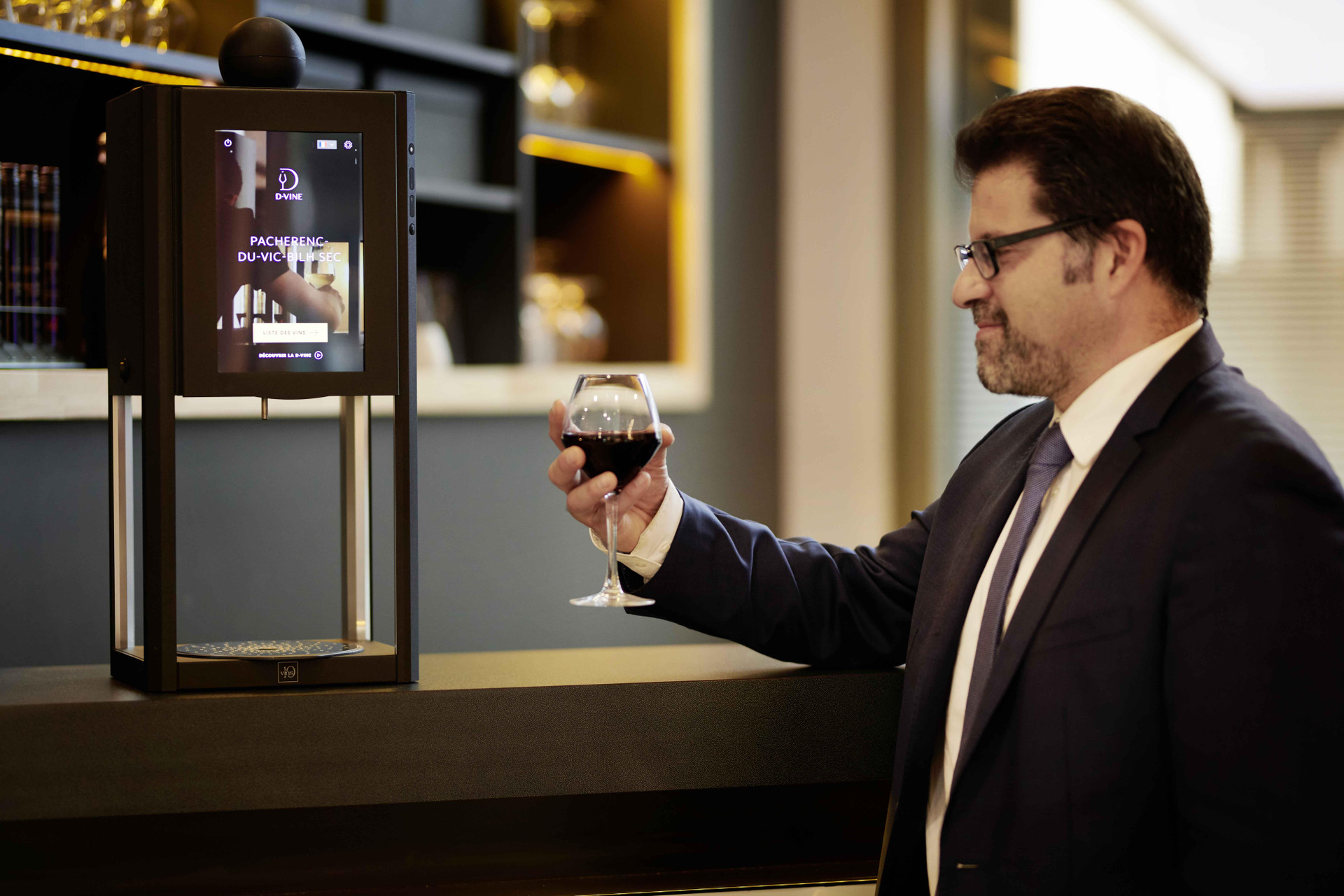 Bar/Salón Seven Urban Suites Nantes Centre