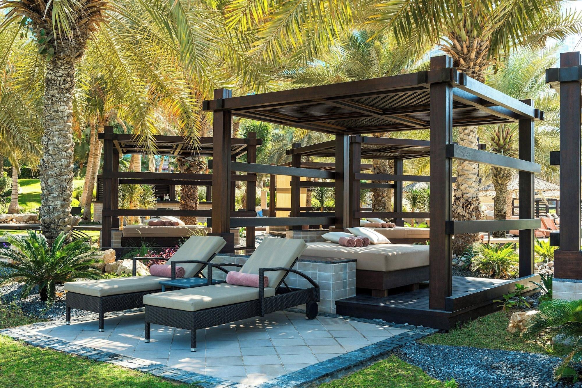 Playa The Westin Dubai Mina Seyahi Beach Resort & Marina
