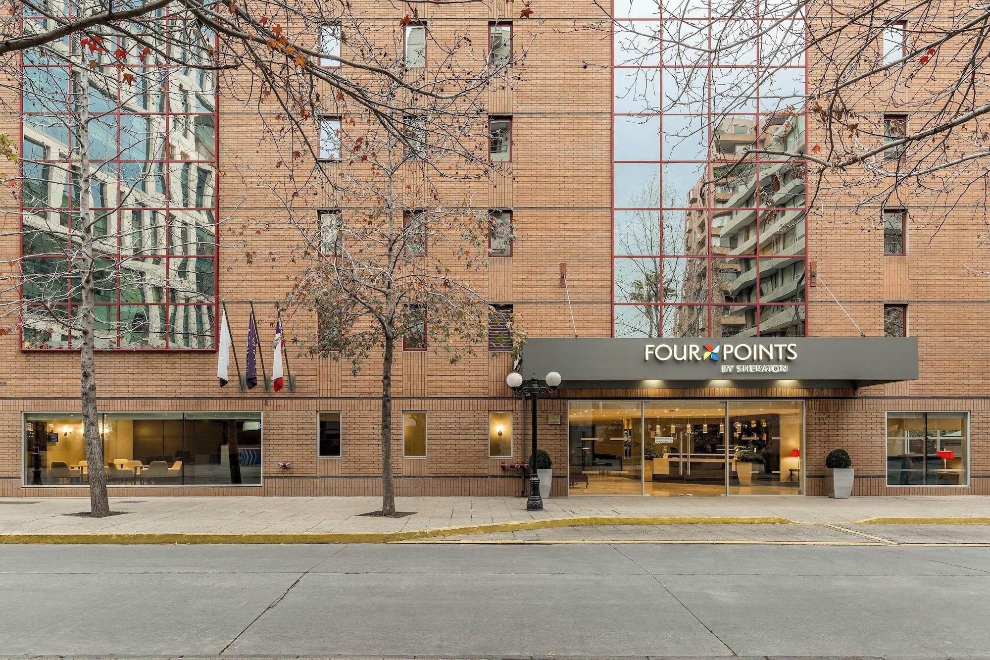 Vista Exterior Four Points by Sheraton Santiago