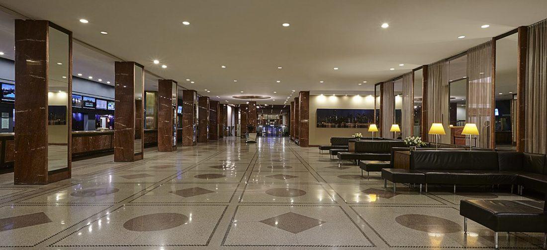 Vista Lobby Hotel Pennsylvania (Closed)
