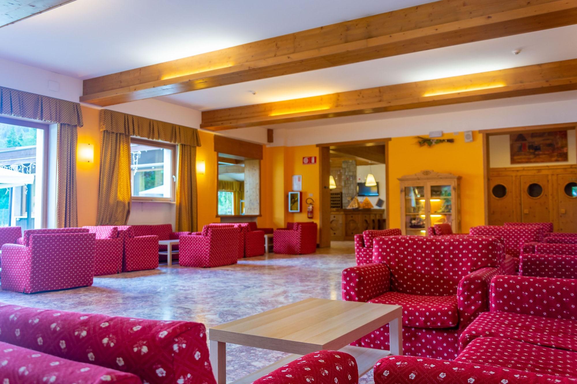 Vista Lobby San Giusto