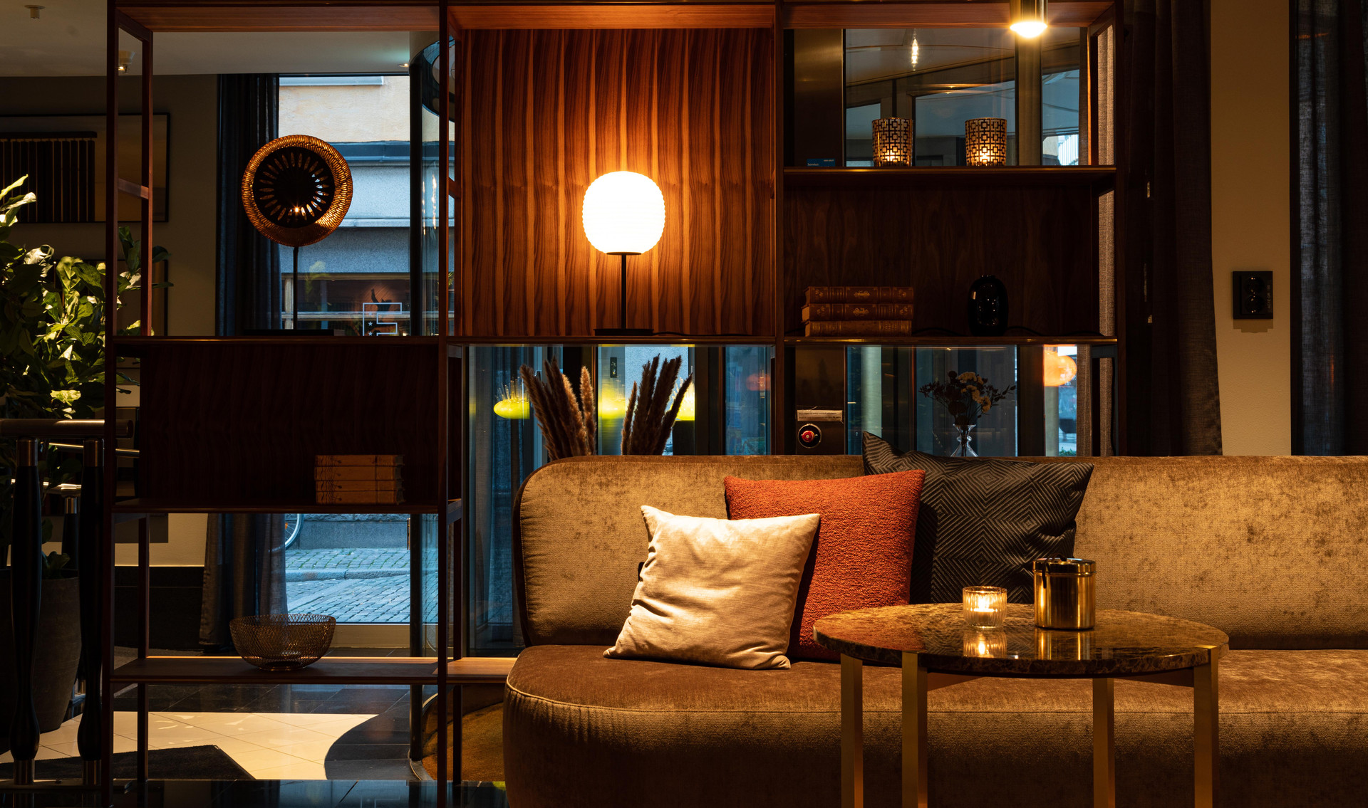 Vista Lobby Elite Hotel Esplanade