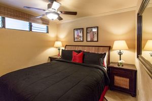 Alquiler Vacacional - Beautiful Oceanfront Kona Reef Resort Private Top Floor Condo A33, AC throughout
