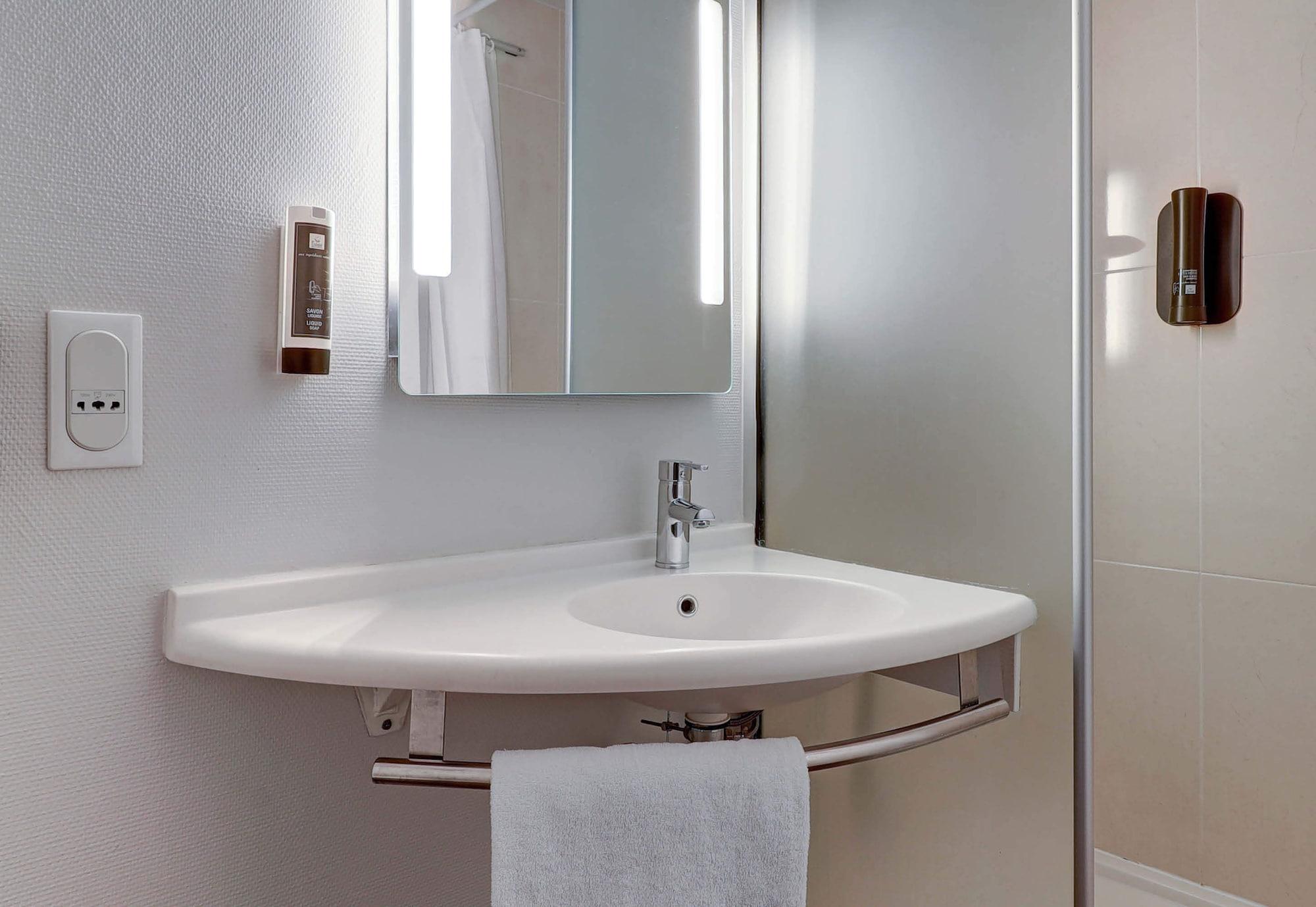 Equipamiento de Habitación B&B HOTEL Chalon-sur-Saône Sud
