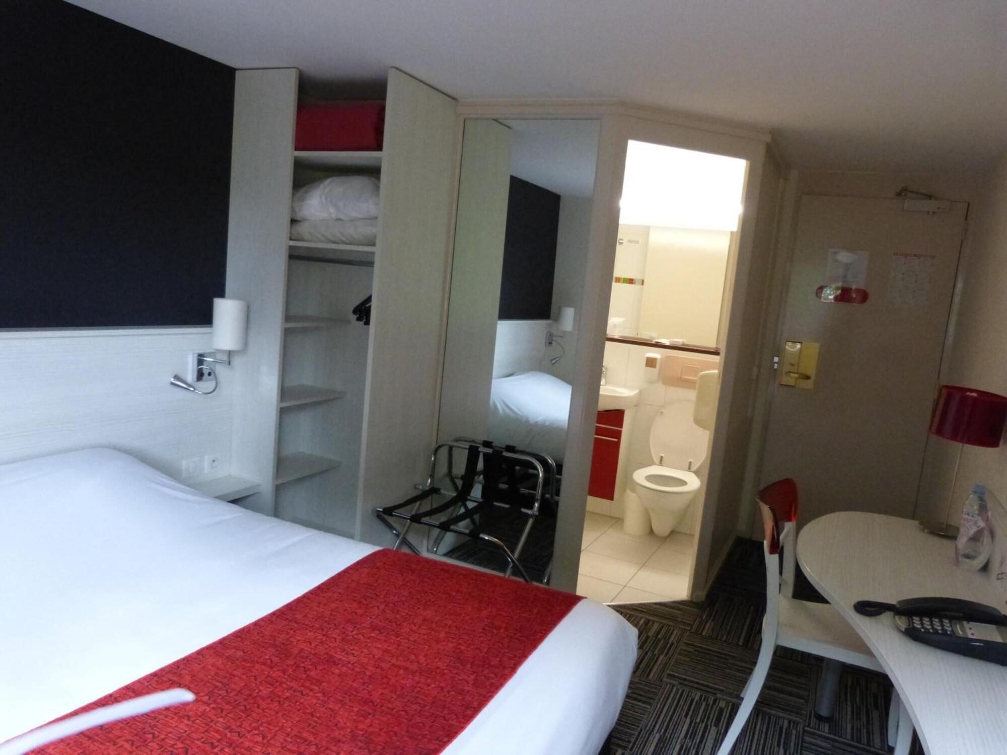 Habitación Logis Hôtel Alizéa, Le Mans Nord