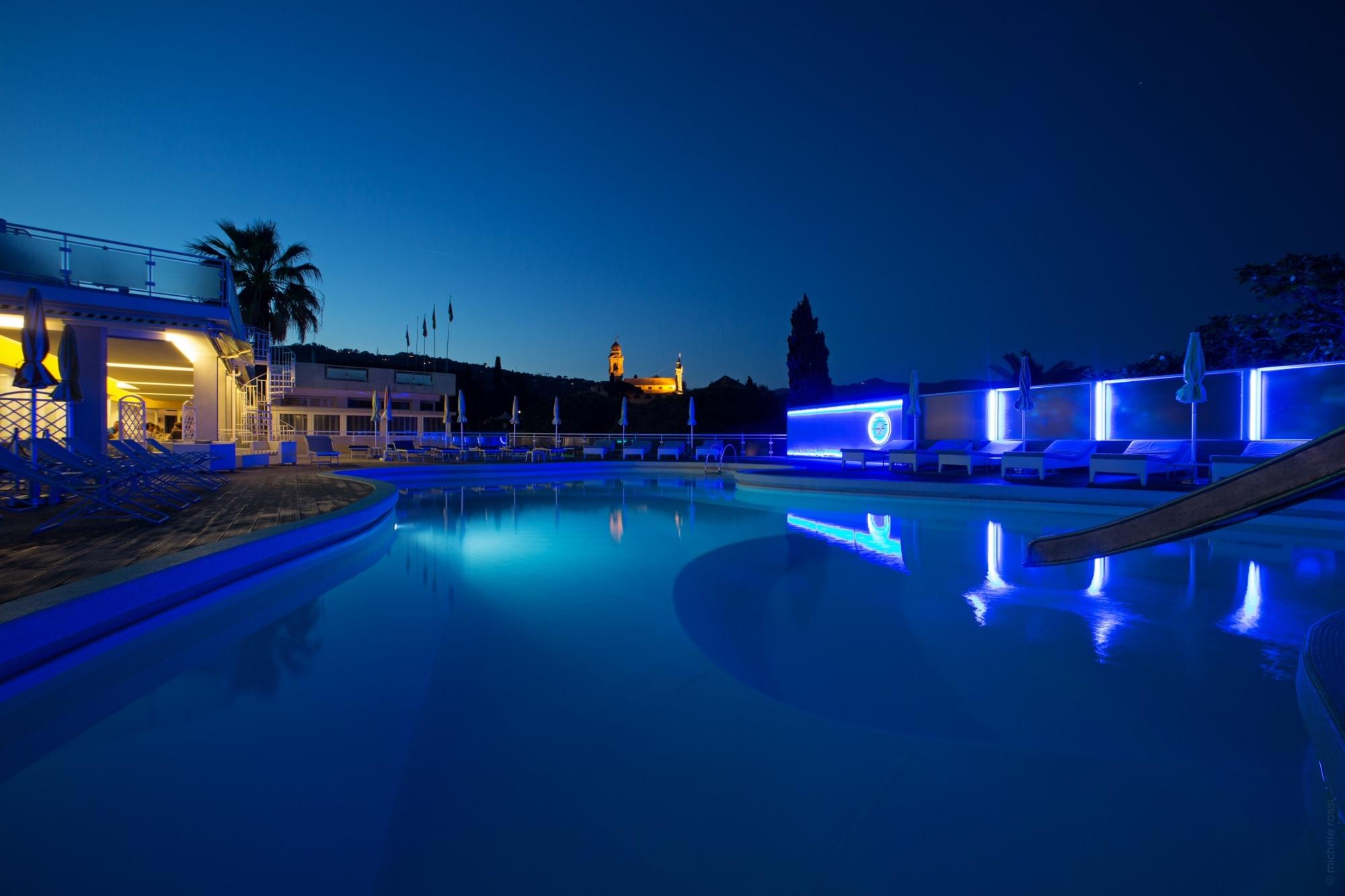 Vista Piscina B&B Hotel Park Hotel Suisse Santa Margherita Lig
