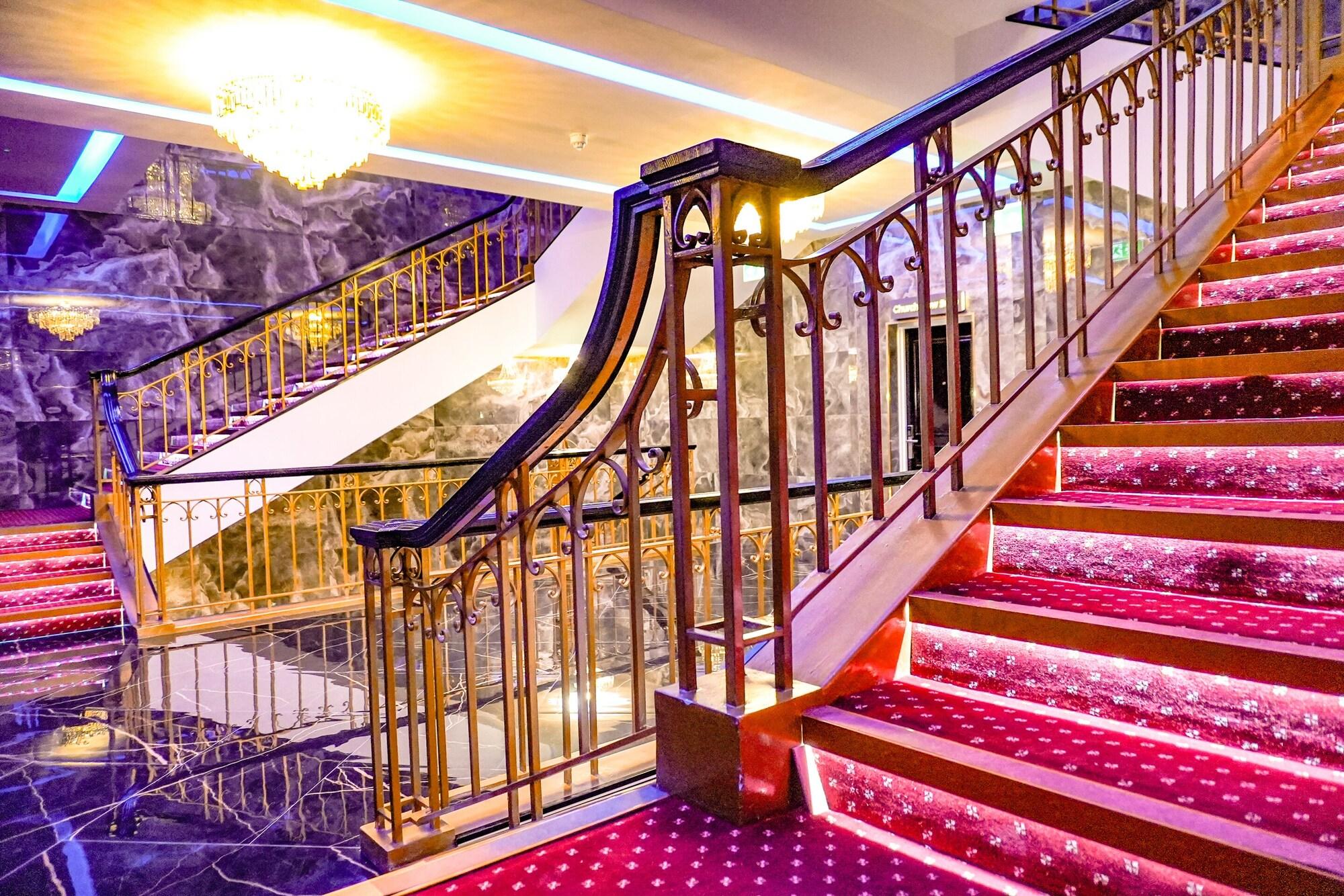 Vista Lobby The Arundell Hotel