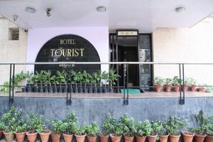 Alojamiento - Tourist Deluxe Delhi