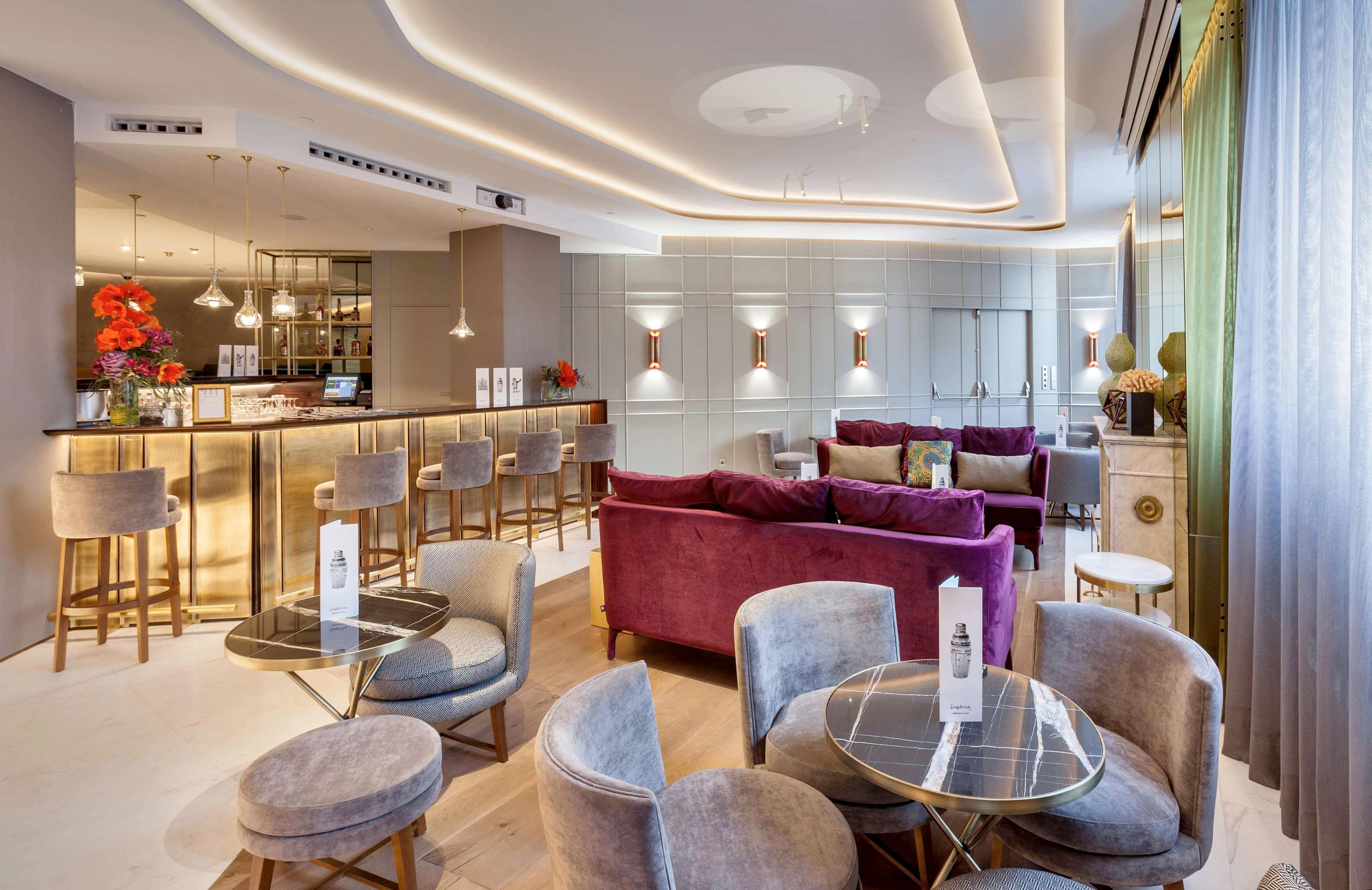 Bar/Salón Barceló Emperatriz