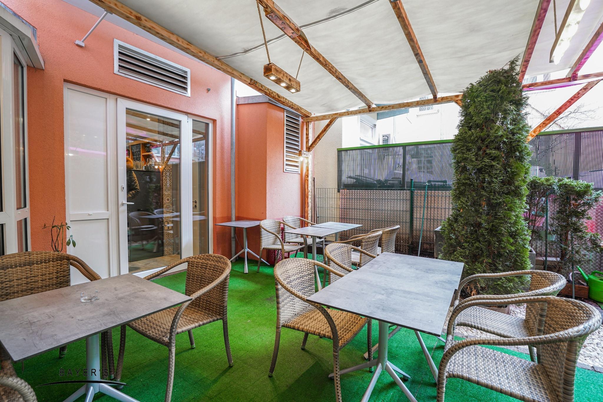 Varios Bayers Boardinghouse & Hotel
