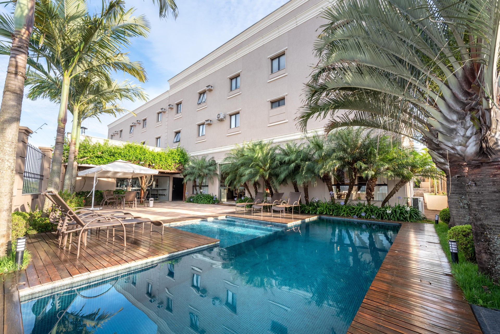 Vista Exterior Class Hotel Varginha