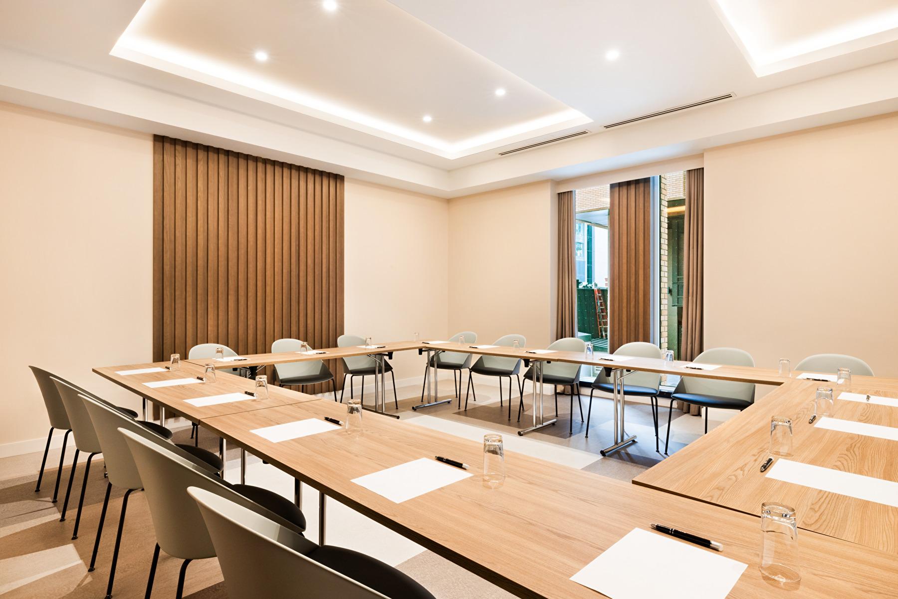 Sala de Reuniones Riu Plaza Toronto