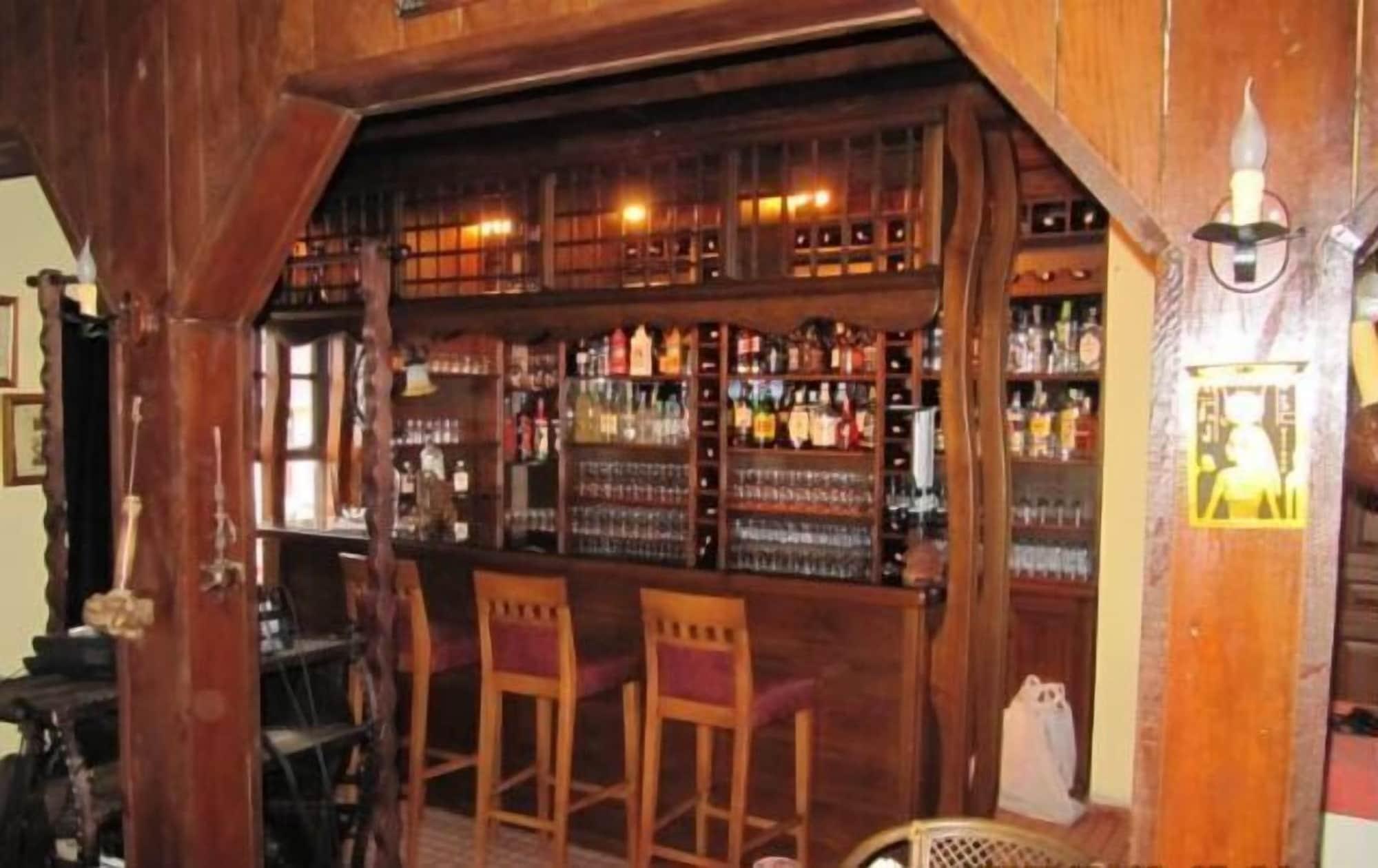 Bar/Salón Santa Roza Butik Otel