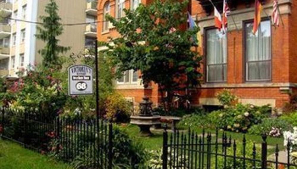 Victoria's Mansion Guest House, Toronto | Hoteles en Despegar