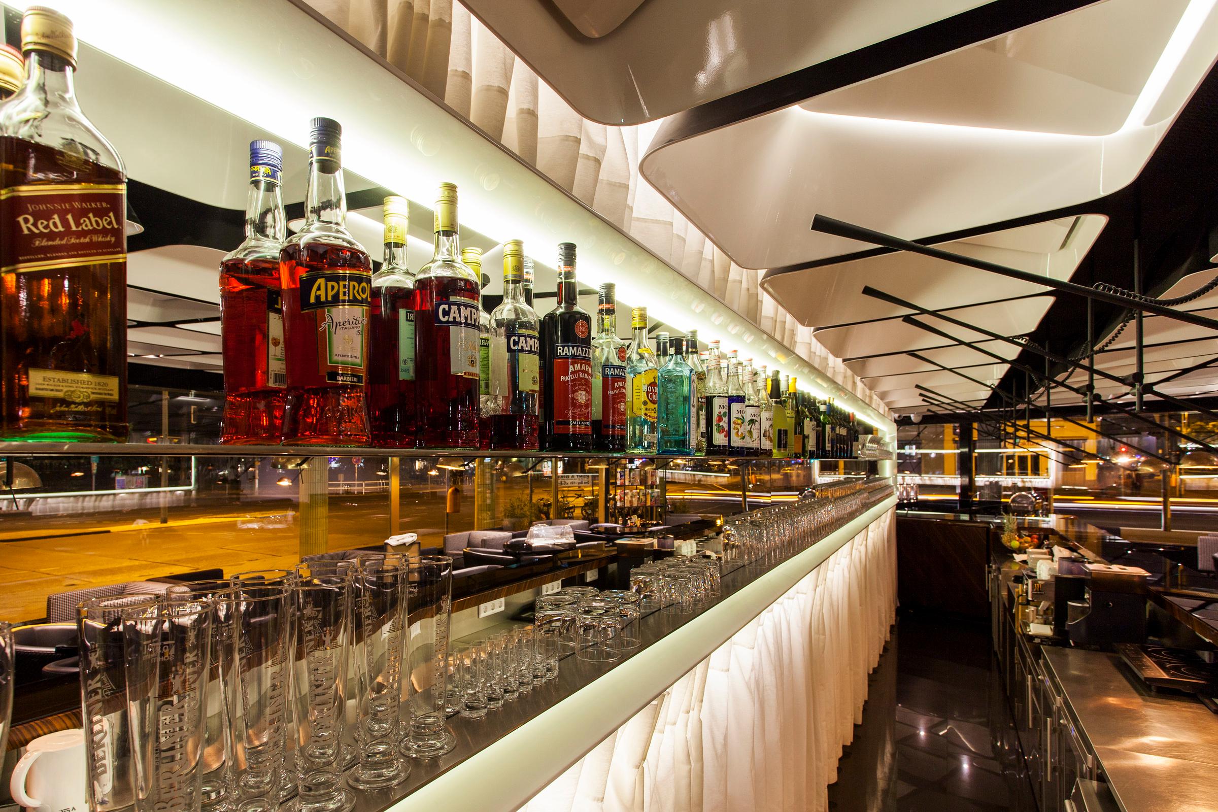 Bar/Salón Quentin Boutique Hotel