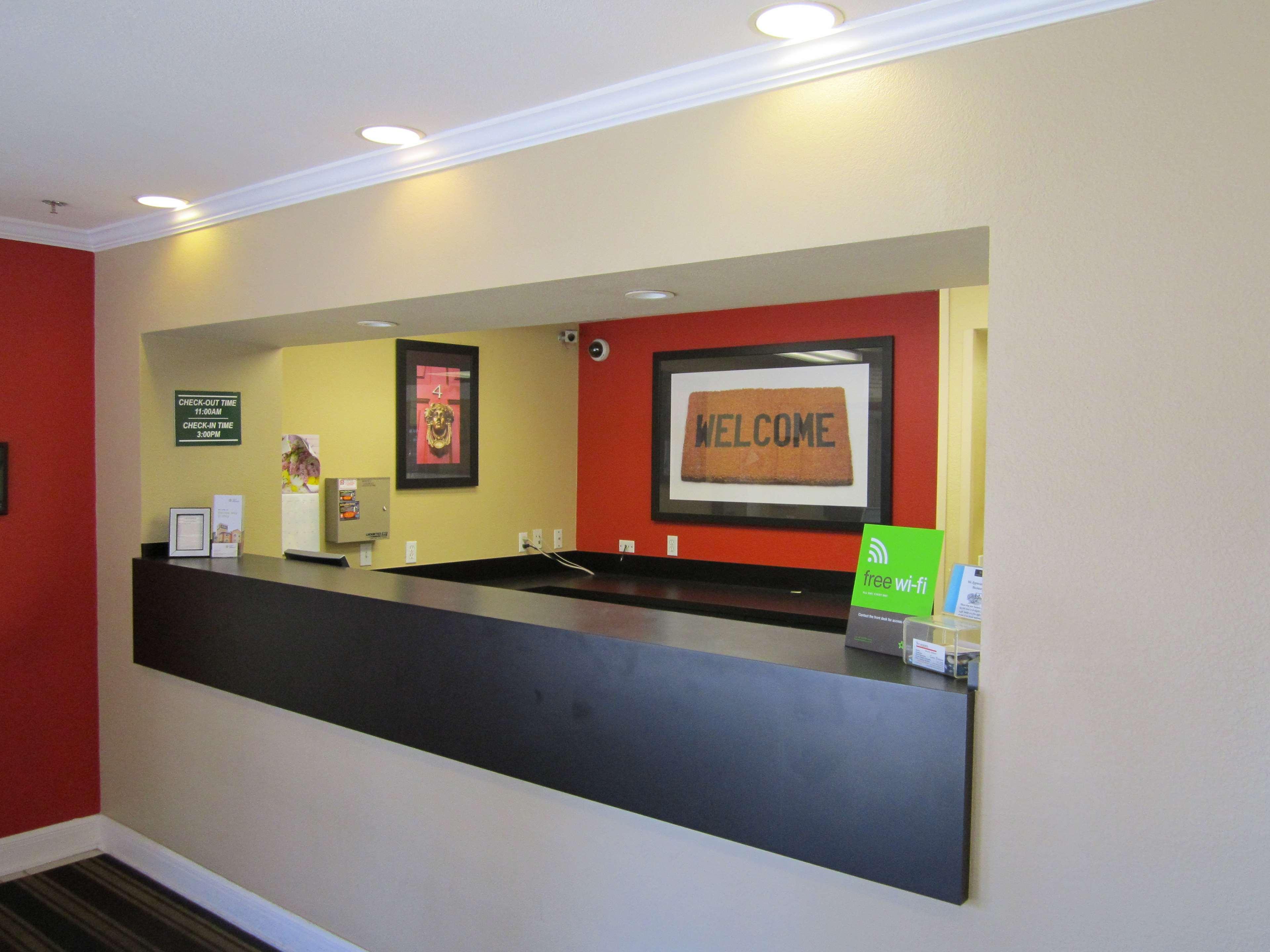 Vista Lobby Extended Stay America Suites Phoenix Scottsdale Old Town