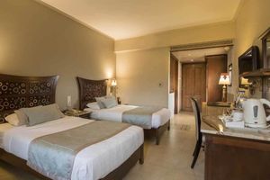 Alojamiento - Sai Palace Hotel