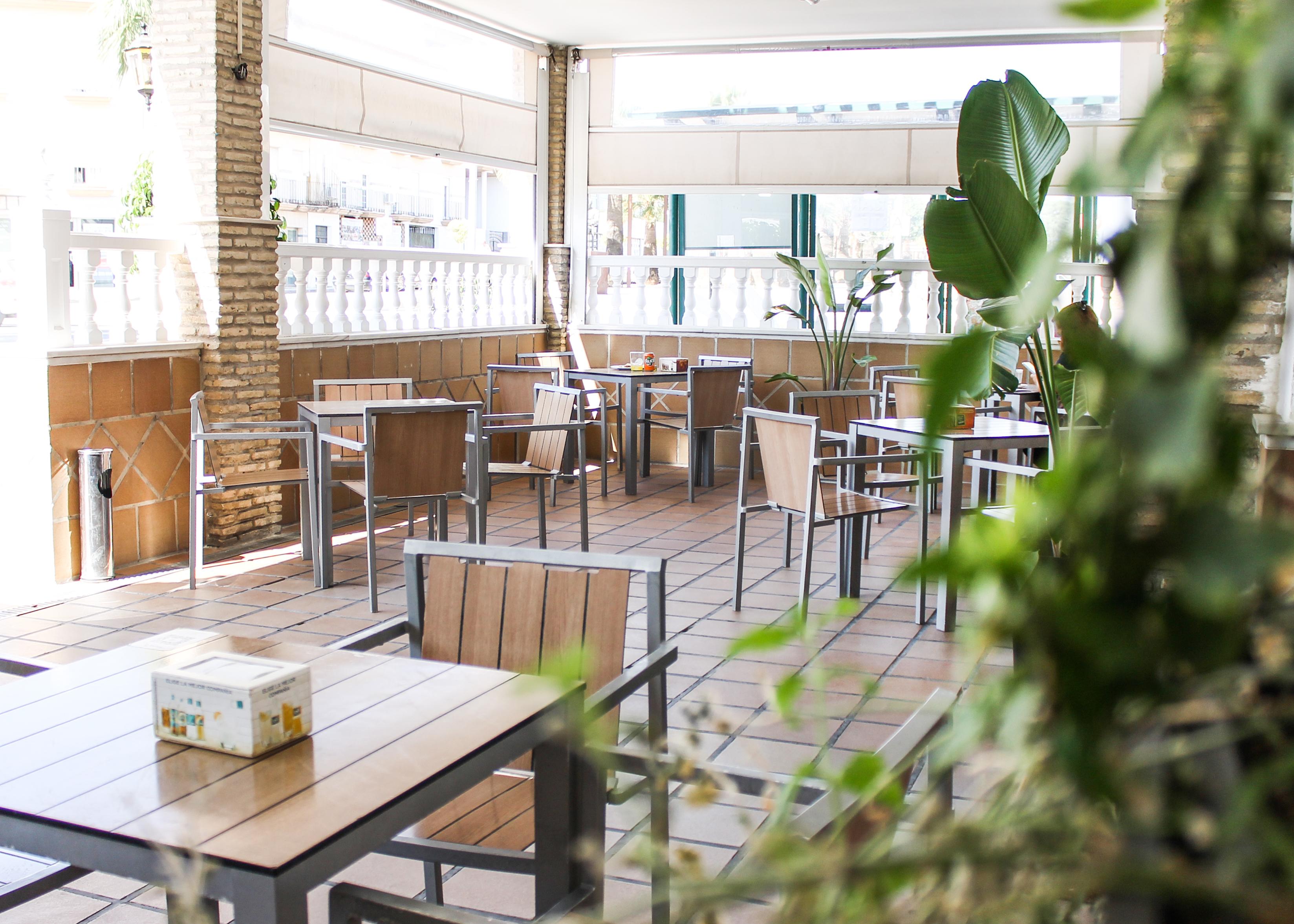 Bar/Salón Via Sevilla Cadiz Alojamiento Y Restaurante