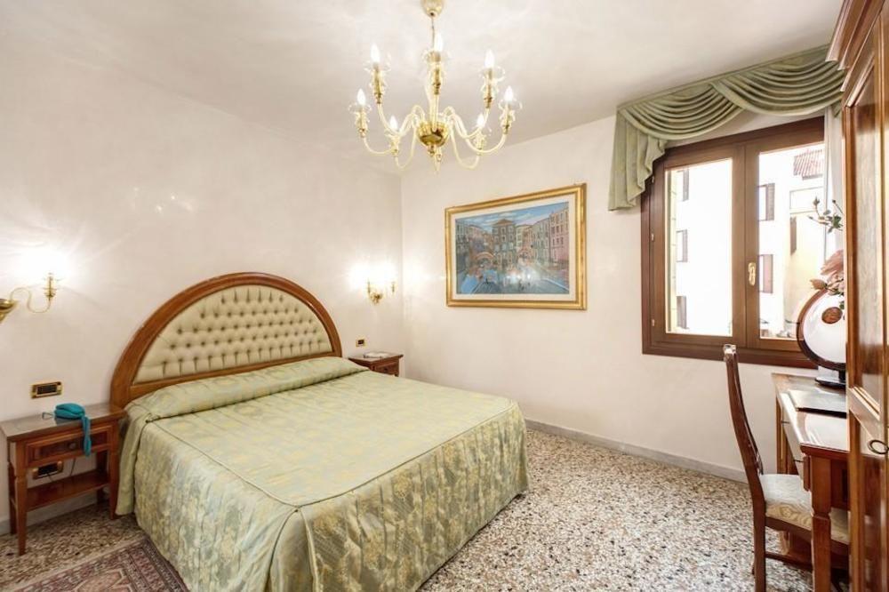Habitación Antica Casa Carettoni