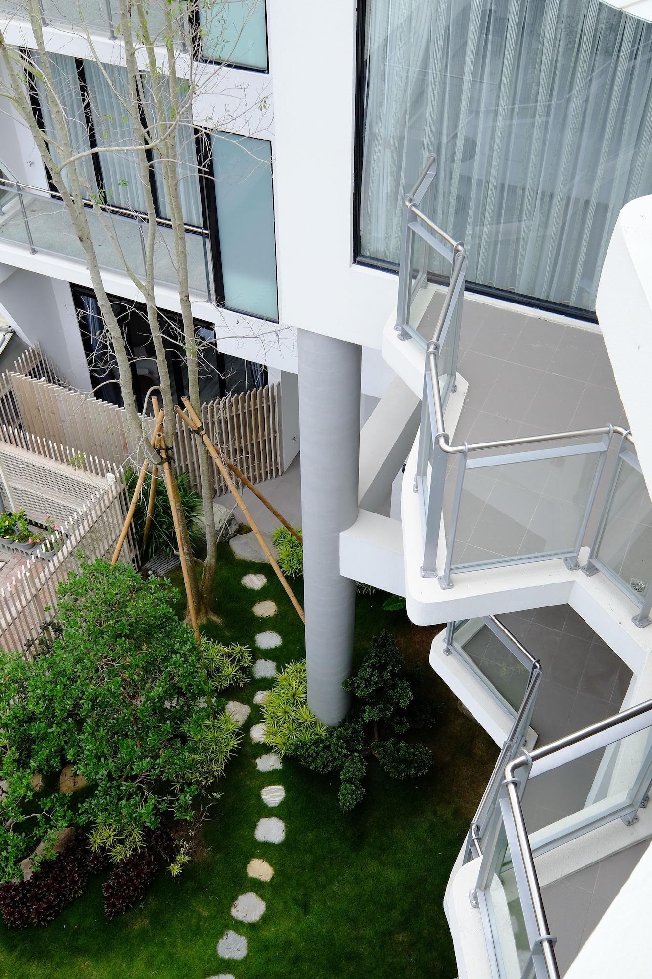 Vista Exterior Tongzhan Design Inn