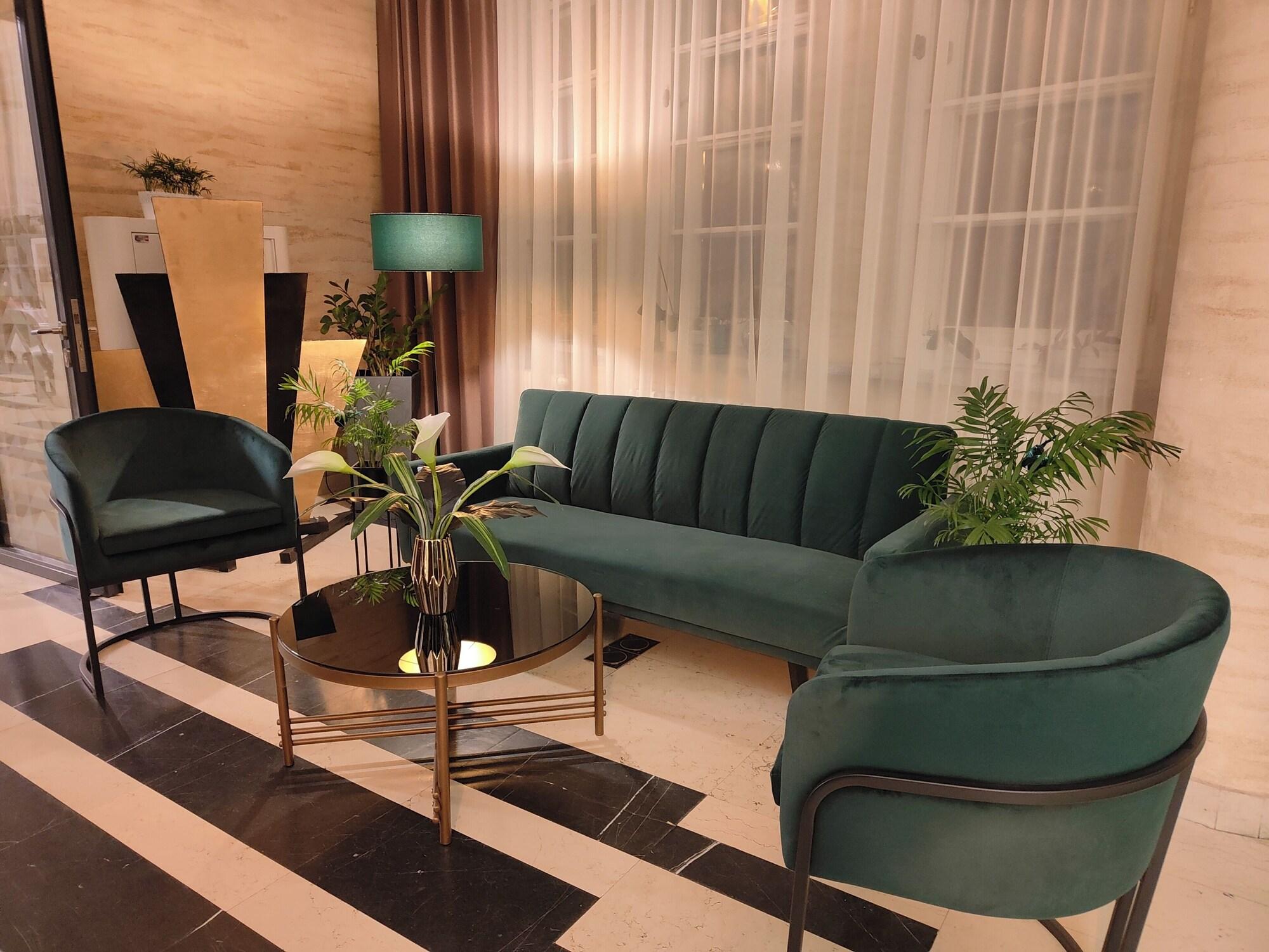 Vista Lobby Hotel Hutnik