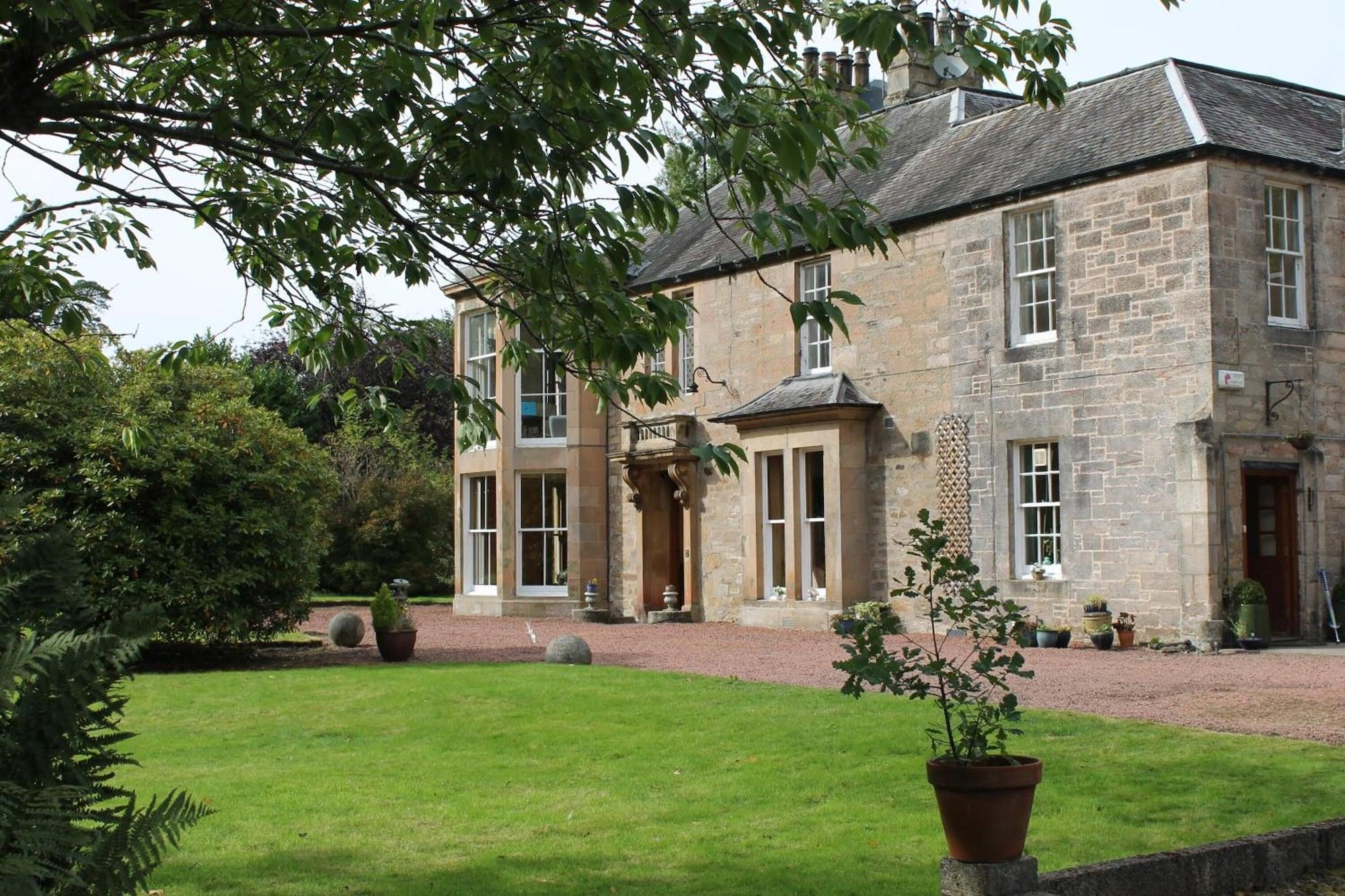 Vista Exterior Glenarch House